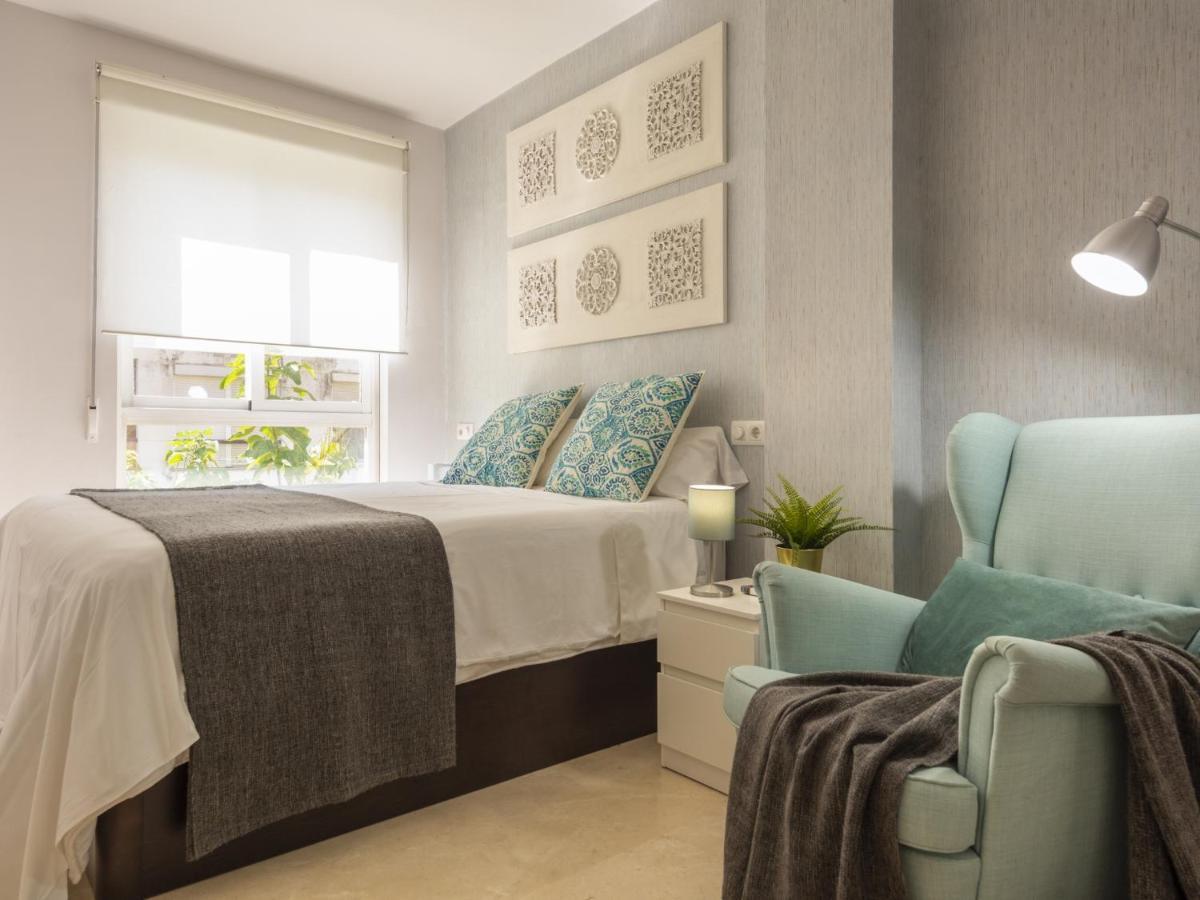 Misterhost San Bernardo Jardines De Murillo Севилья Экстерьер фото